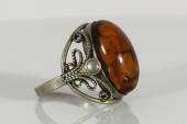 Antique amber ring - Antik borostyán gyűrű